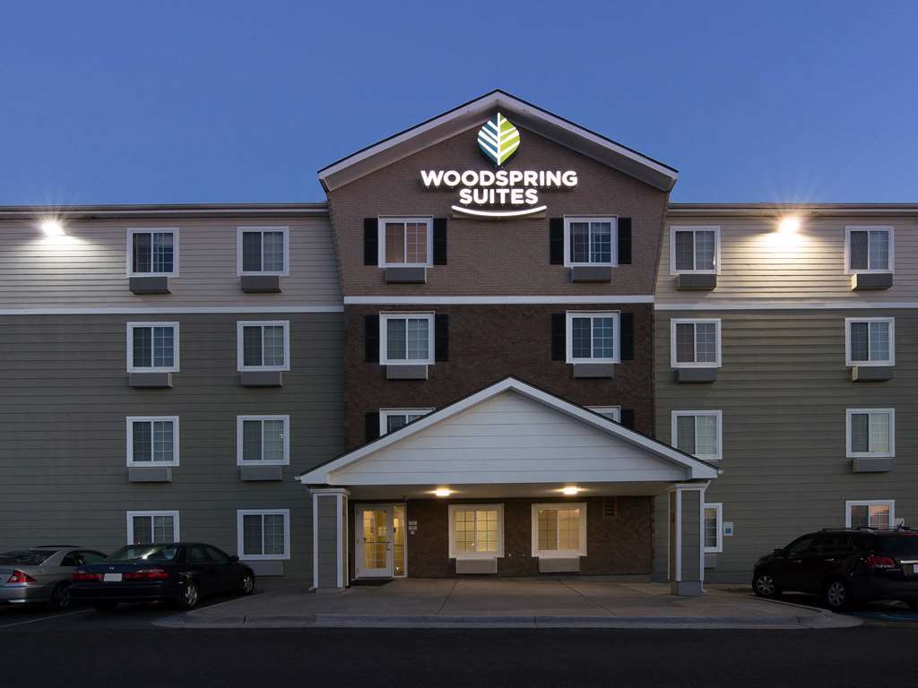 Woodspring Suites Kansas City Mission Merriam Buitenkant foto